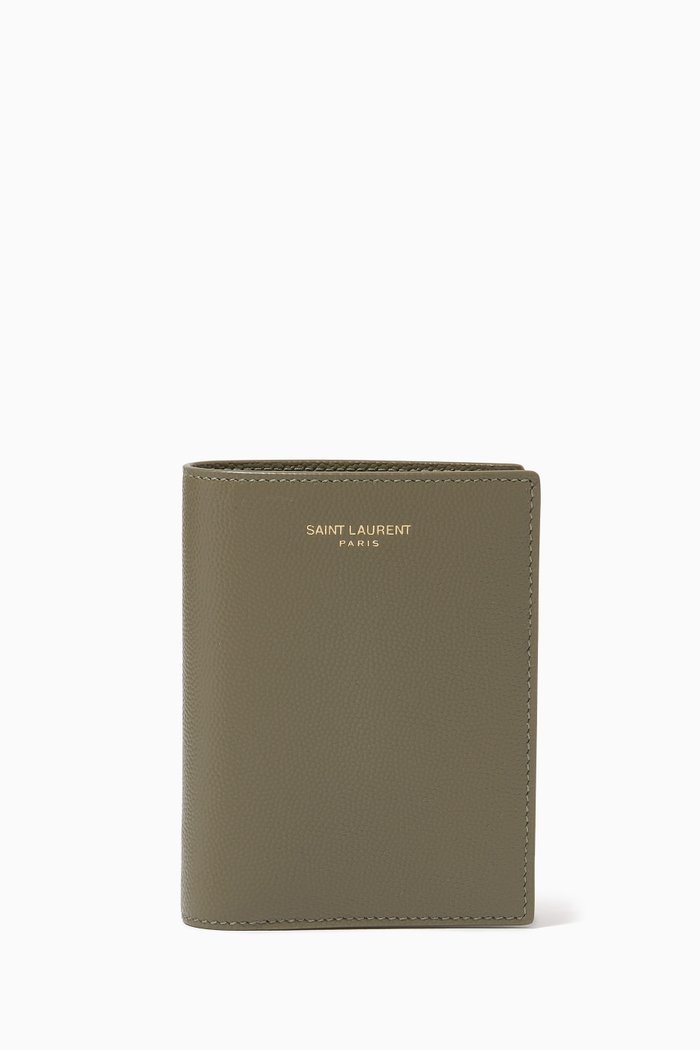 Credit Card Wallet in Grain de Poudre embossed leather, Green