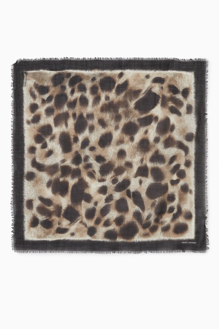 

Snow Leopard Square Scarf in Wool, Black