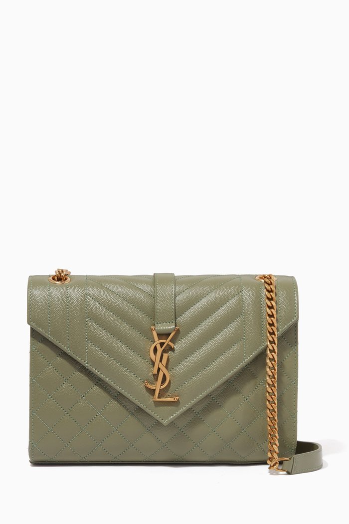 

Medium Envelope Shoulder Bag in Mix Matelassé Grain de Poudre Embossed Leather, Green