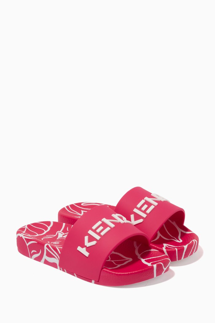 

Embossed Logo Slides in Rubber, Pink