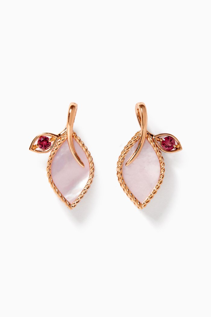 

Farfasha Foglia Mother of Pearl Earrings in 18k Rose Gold