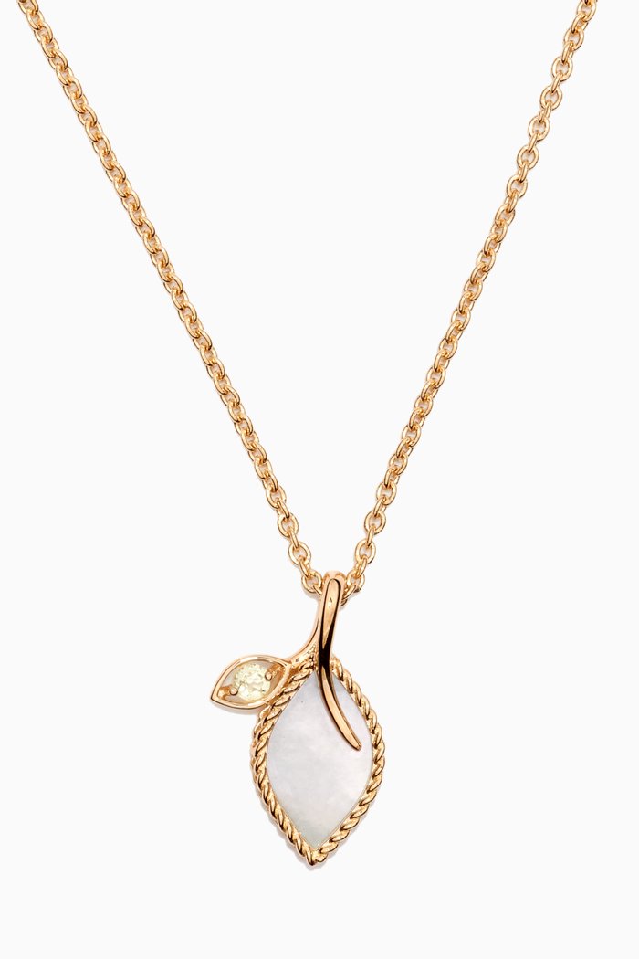 

Farfasha Foglia Mother of Pearl Necklace in 18kt Rose Gold