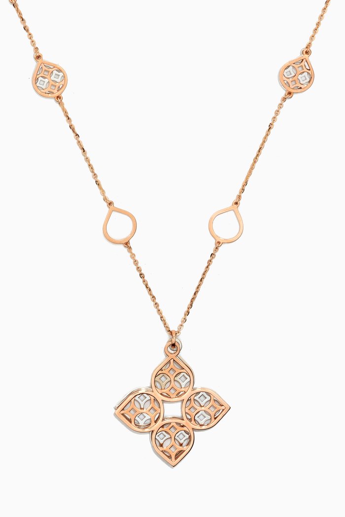 

Al Qasr Zahra Necklace in 18kt Gold, Rose gold