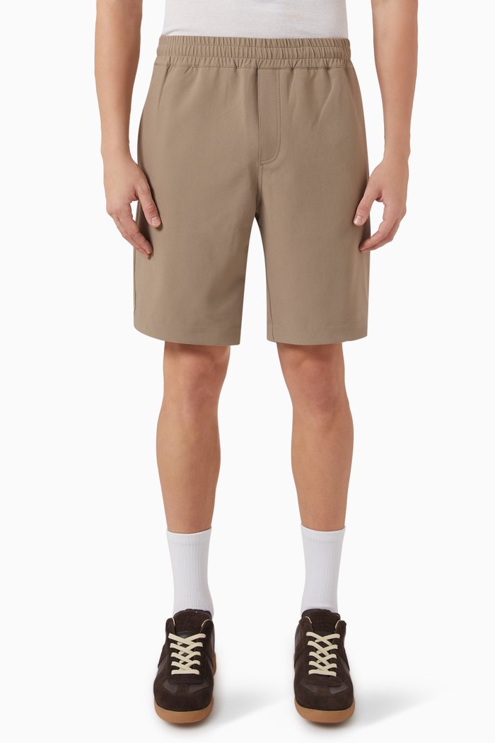 

Sweat Shorts in Nylon Blend, Neutral