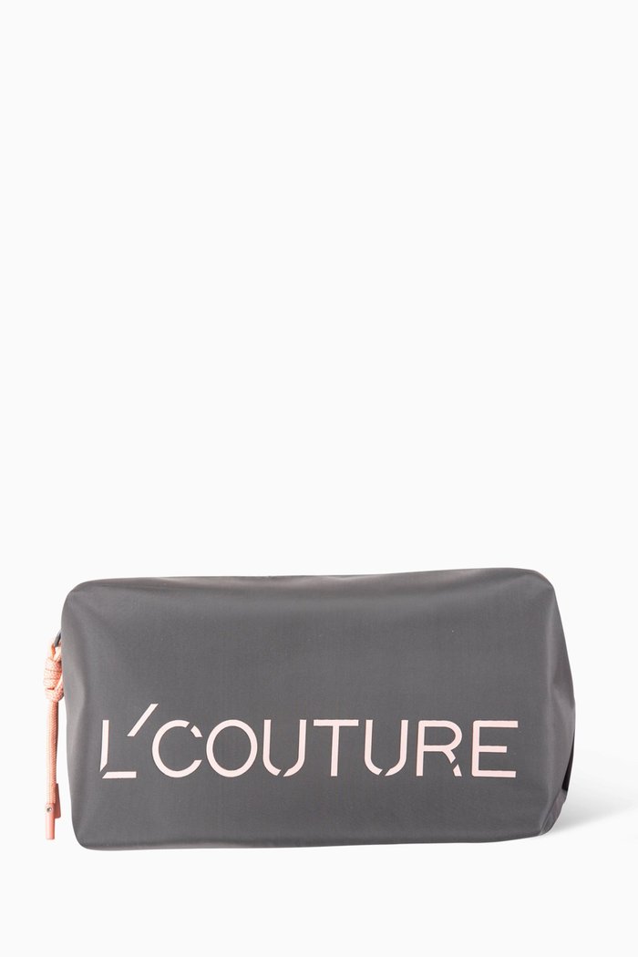 

The Travel Bag in Nylon, Grey