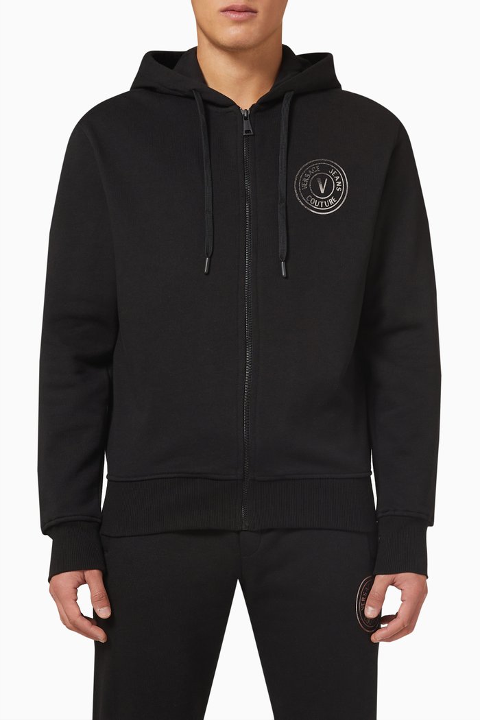 

V-emblem Zip Hoodie in Fleece, Black