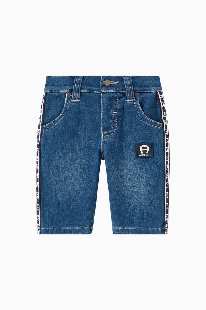 Logo Tape Shorts in Denim, Blue