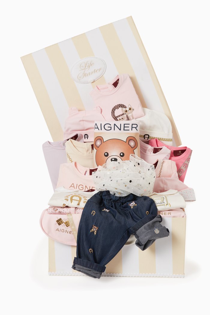 

Baby Girl Life Starter Gift Box, Pink
