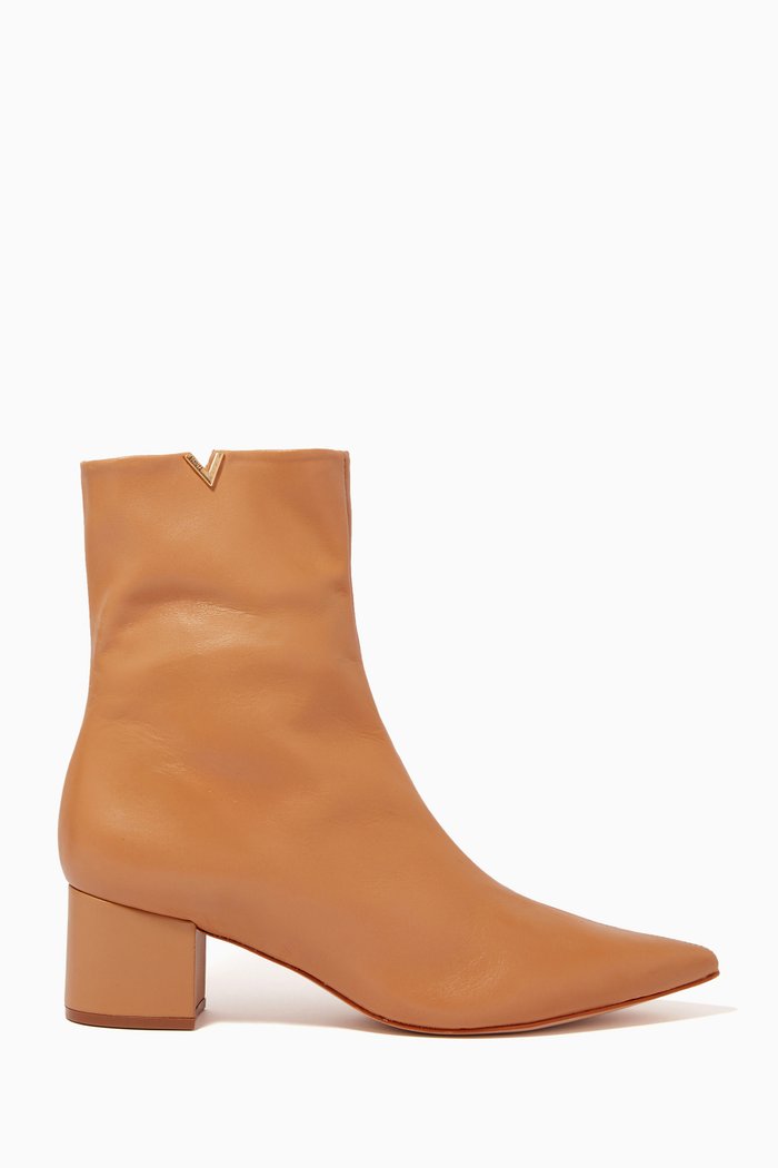 

Ankle Block Heel Boots in Leather, Neutral