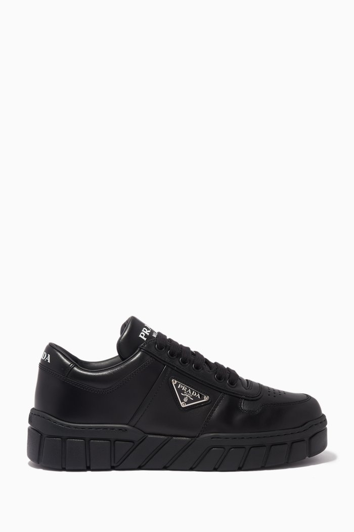 Triangle Logo Sneakers in Leather, Black