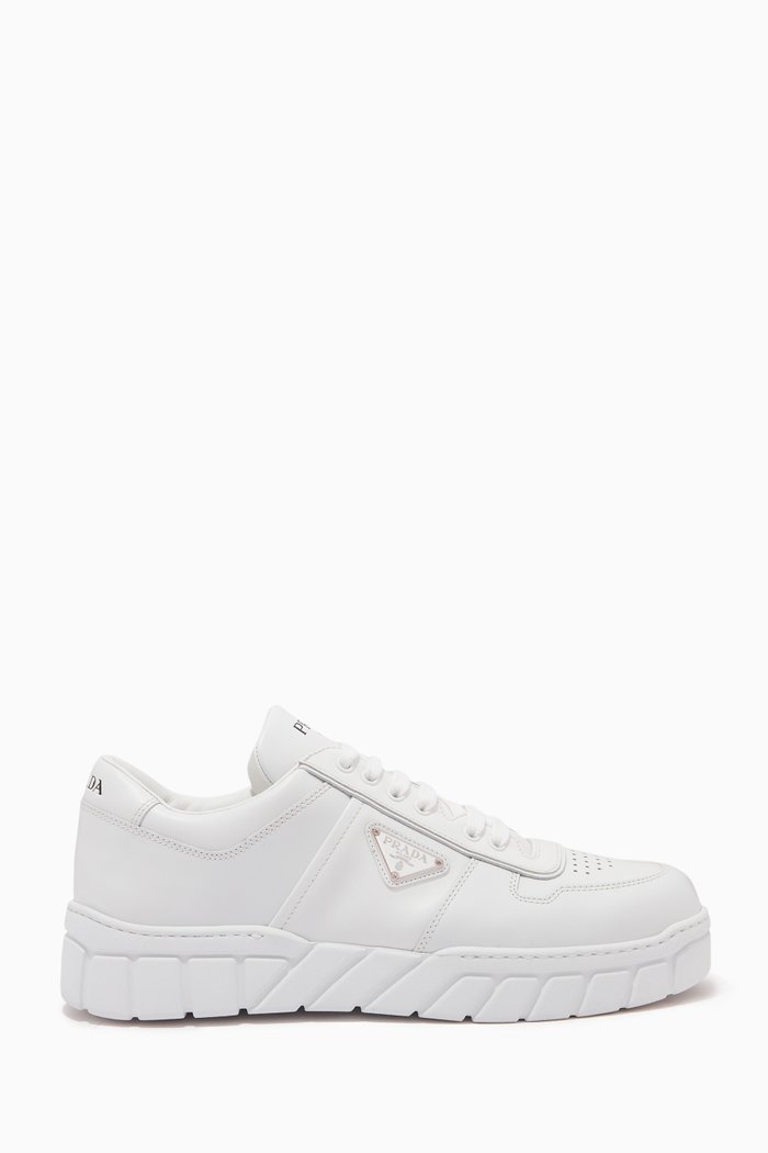 

Triangle Logo Sneakers in Leather, White