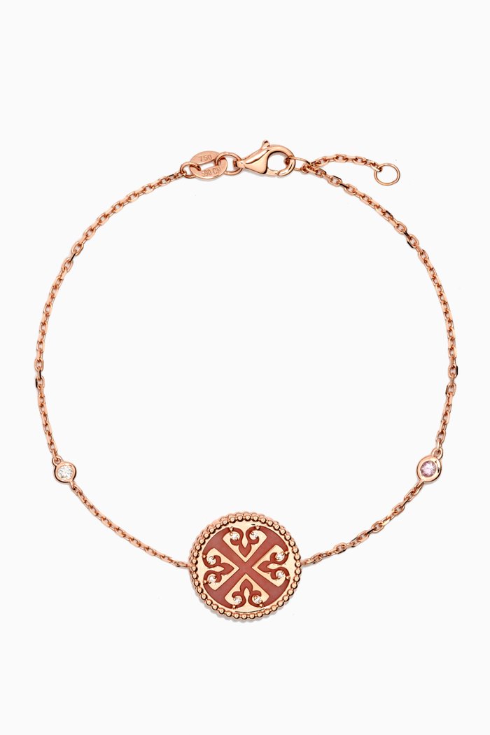 

Lace Medallion Opal Bracelet in 18K Rose Gold