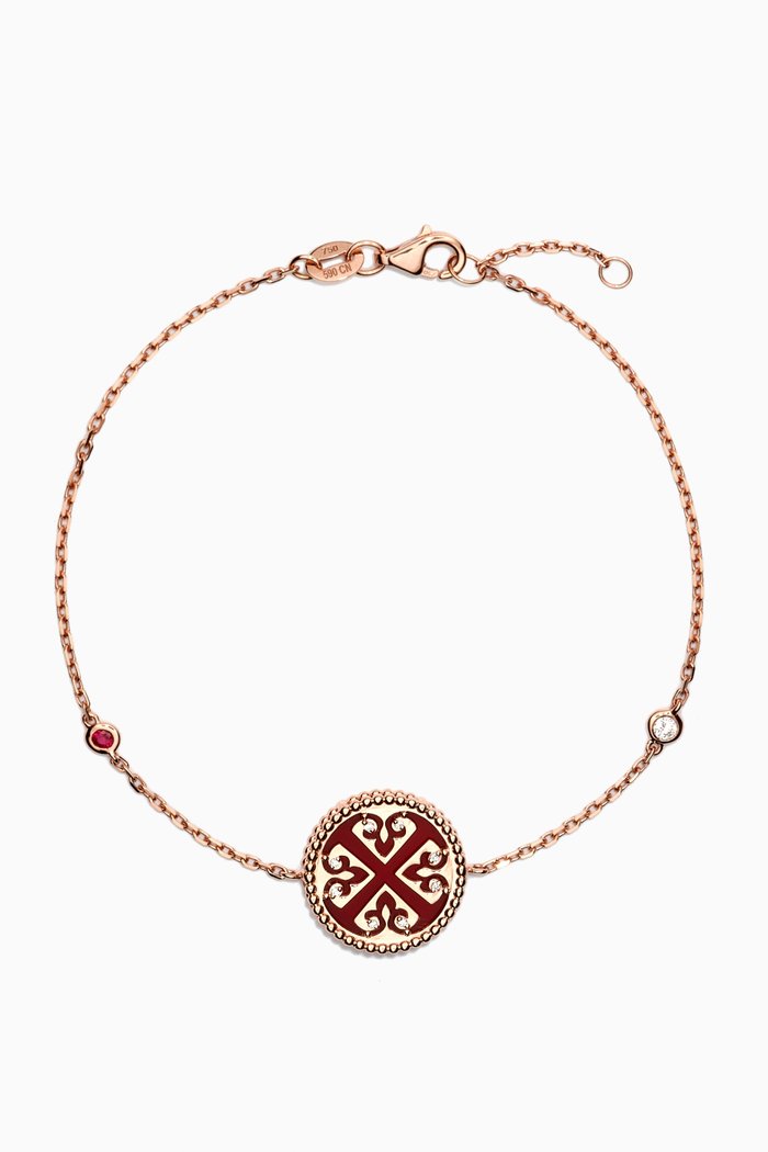 

Lace Medallion Red Carnelian & Diamond Bracelet in 18kt Rose Gold