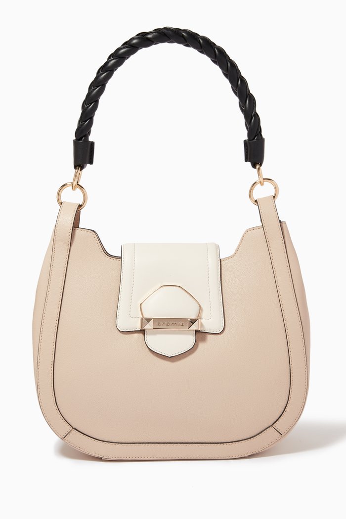 

Escape Handbag in Micrograin Calfskin, Neutral