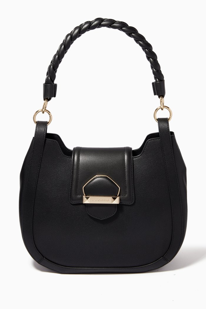 

Escape Handbag in Micrograin Calfskin, Black