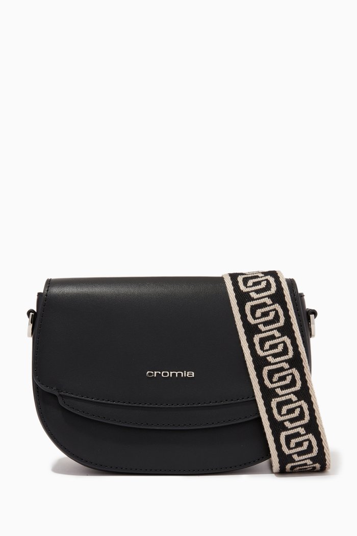 

Shoulder Bag in Calfskin, Black