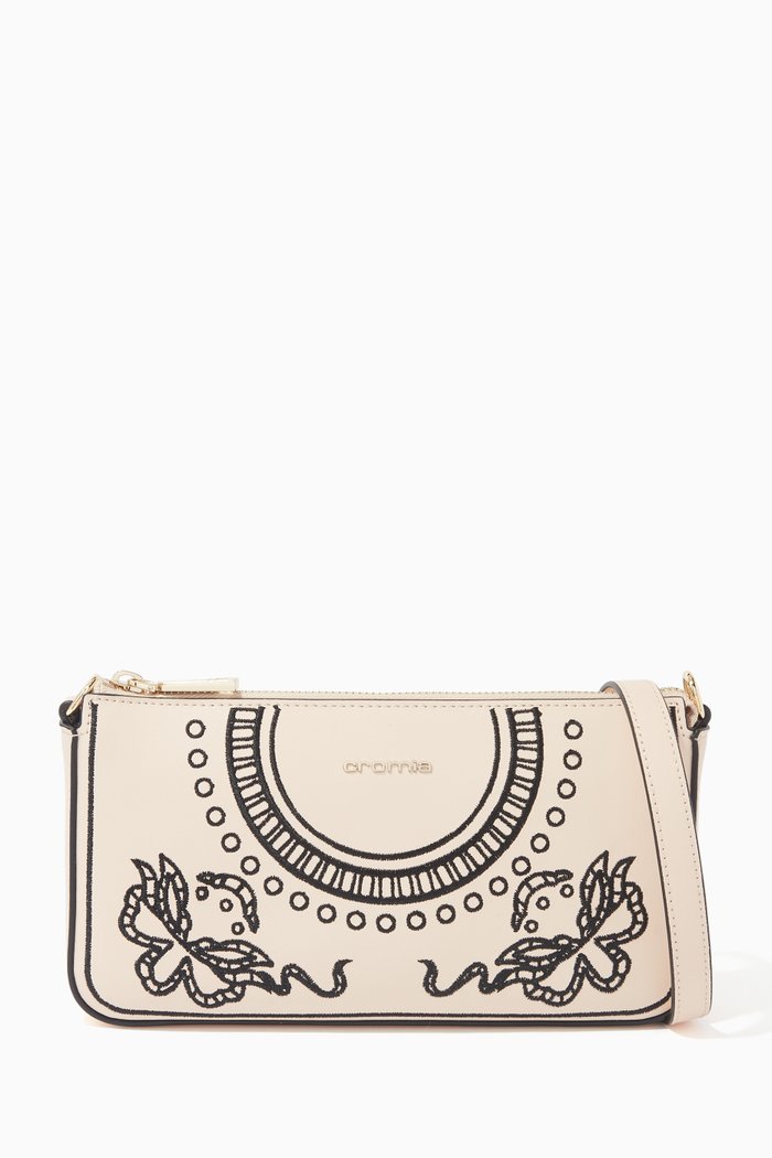 

Shoulder Bag in Calfskin, Pink