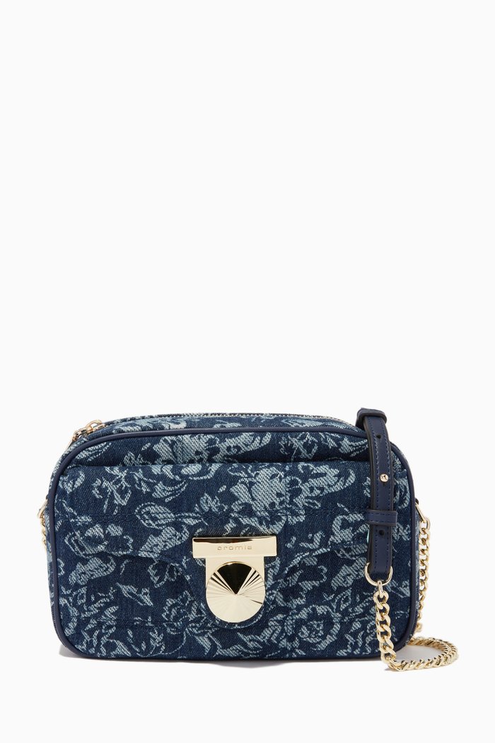 

Shoulder Bag in Denim, Blue