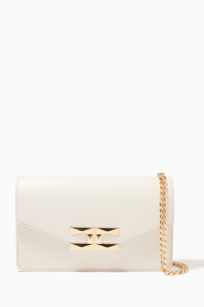 

Small Wallet on Chain in Faux Leather, White