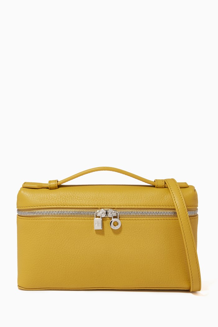 

Extra Pocket L19 Pouch in Dyed Calfskin, Yellow