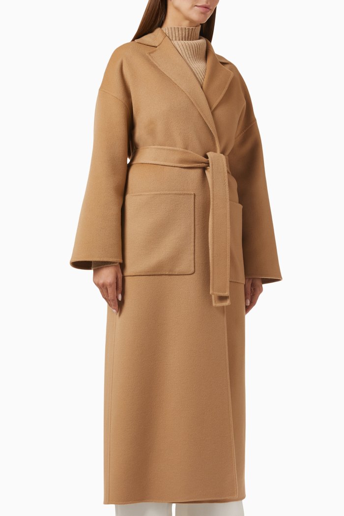 

Hyak Double Coat in Cashmere, Neutral