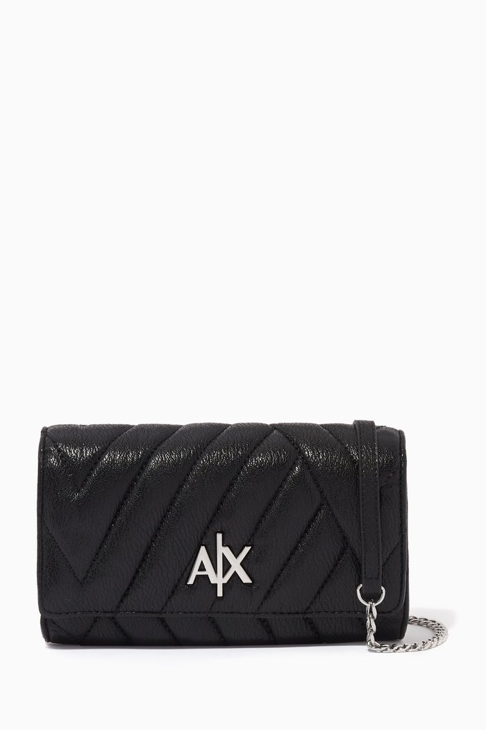 

Logo Plaque Wallet on Chain in Quilted Fabric, Black