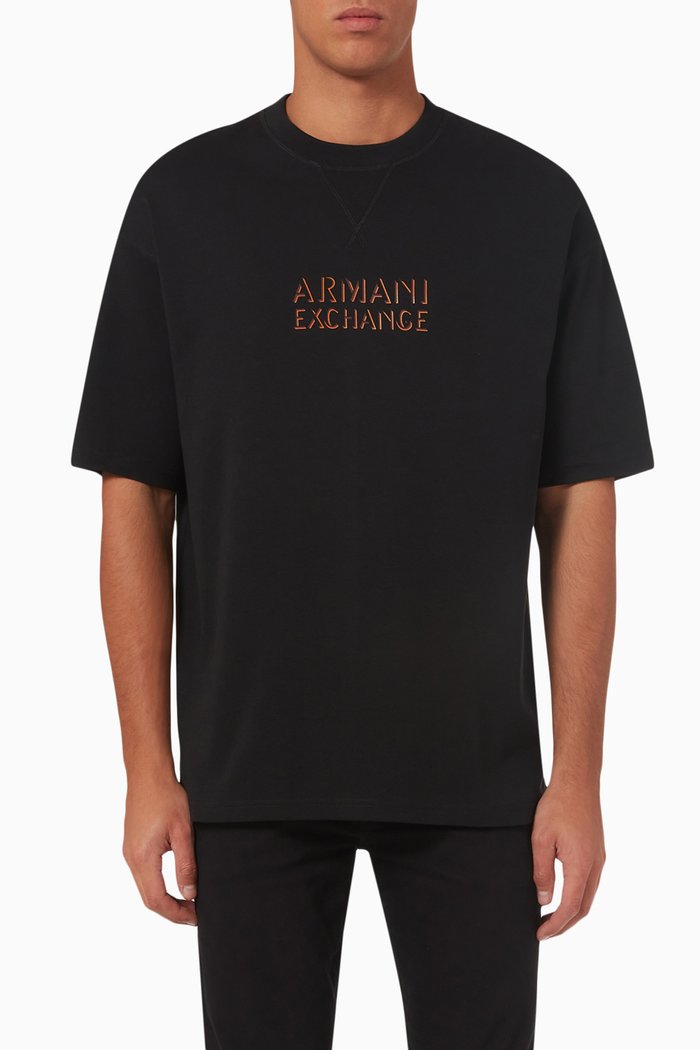

Contrast Logo T-shirt in Cotton, Black