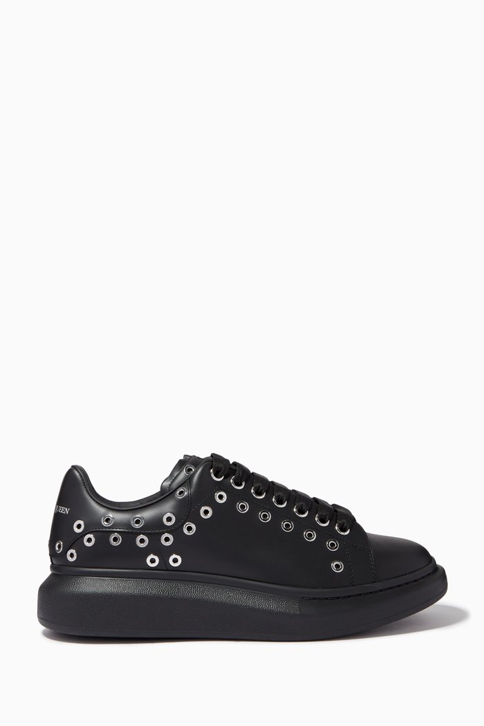 

Oversized Low-top Sneakers in Leather, Black