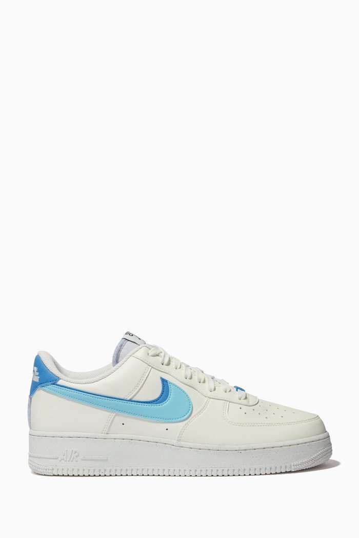 

Air Force 1 '07 LV8 Sneakers in Leather, Neutral