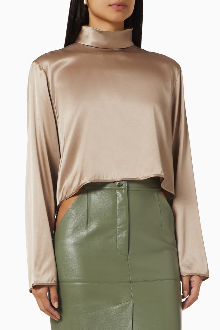 

High Neck Top in Satin, Neutral