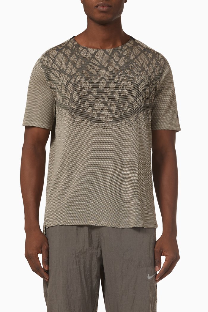 

Dri-Fit Adventure T-shirt in Nylon, Neutral