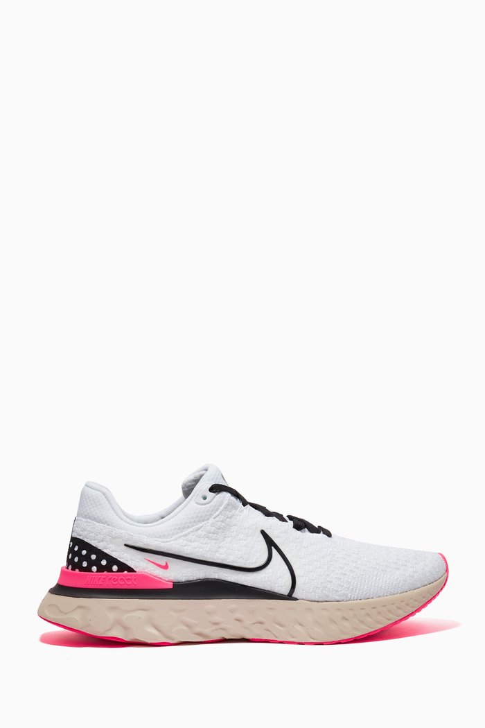 

React Infinity Run Flyknit 3 Sneakers in Textile, White