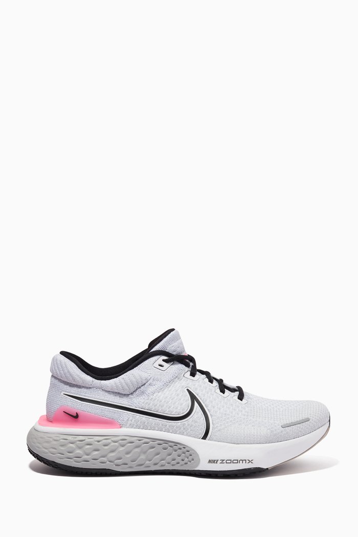 

ZoomX Invincible Run Flyknit 2 Sneakers, Grey