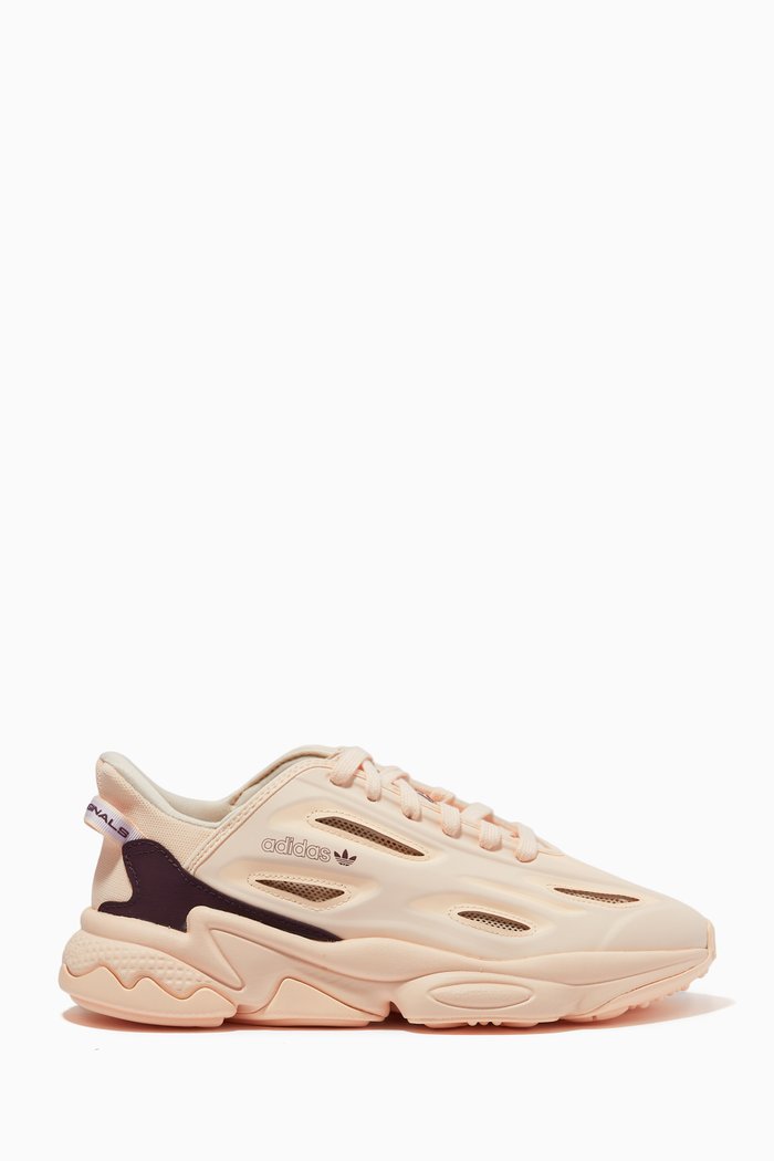 

Ozweego Celox Low-top Sneakers, Pink