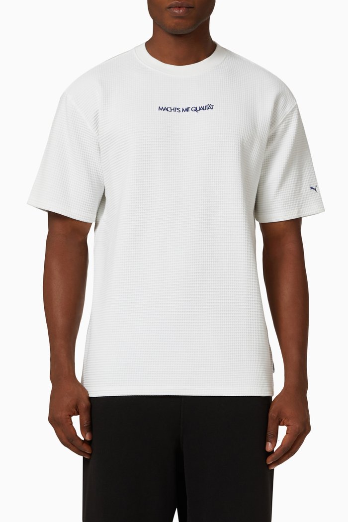 

MMQ Graphic Waffle T-shirt in Recycled Cotton-blend, White