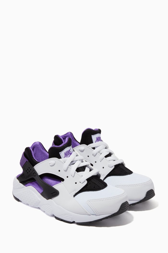 

Huarache Run Sneakers in Textile & Mesh, White