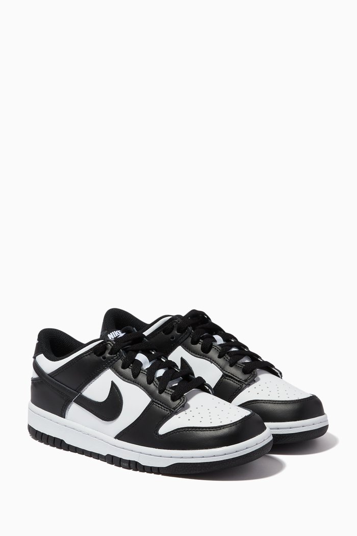 

Dunk Low Sneakers in Leather, White