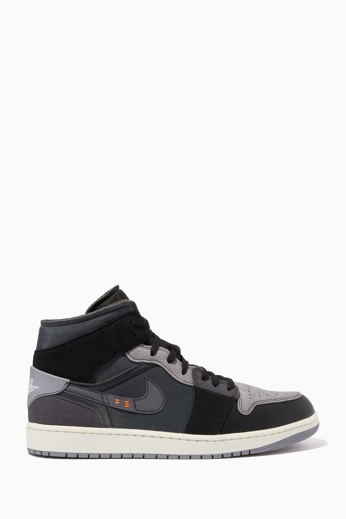

Air Jordan 1 SE Craft Mid-top Sneakers in Leather & Suede, Black