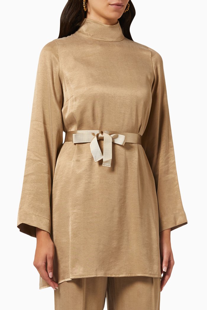 

Belted Blouse in Satin, Neutral