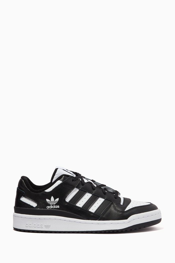 

Forum 84 Sneakers in Leather, Black