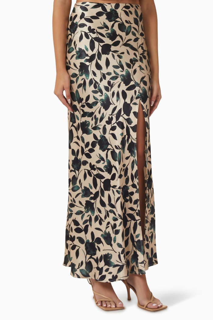 

Silhouette Vine Maxi Skirt in Viscose, Black