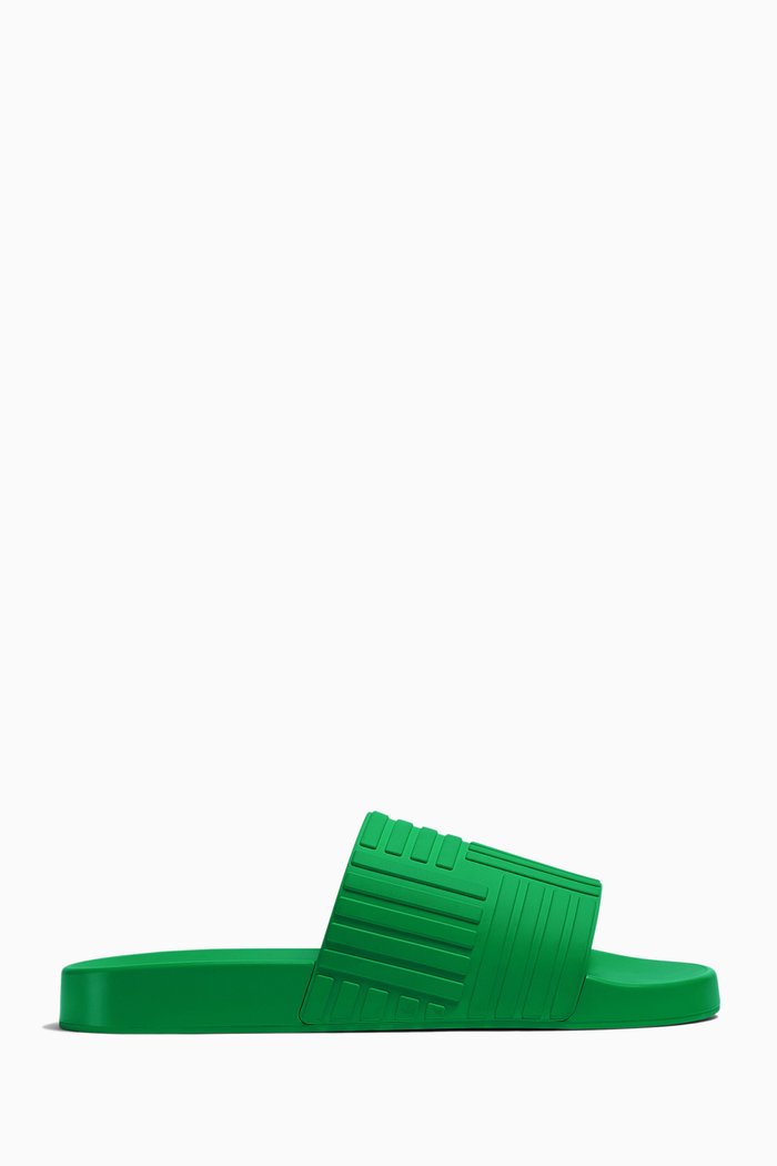 Slides in Rubber, Green