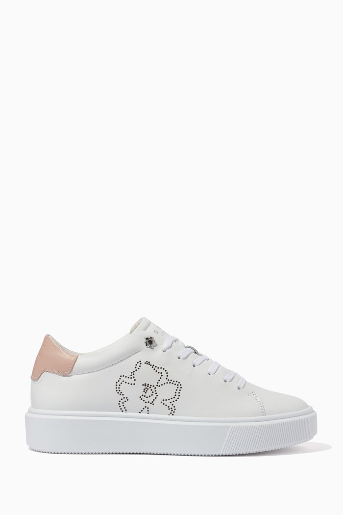 

Loulay Perforated Magnolia Platform Trainers, White