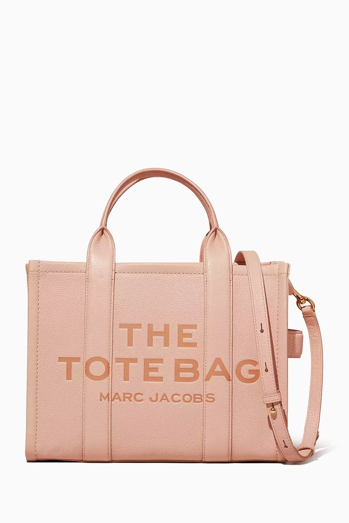 

The Medium Traveler Tote Bag in Cow Leather, Pink