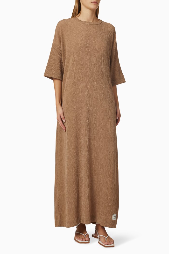 

Modest Crinkle Dress, Neutral
