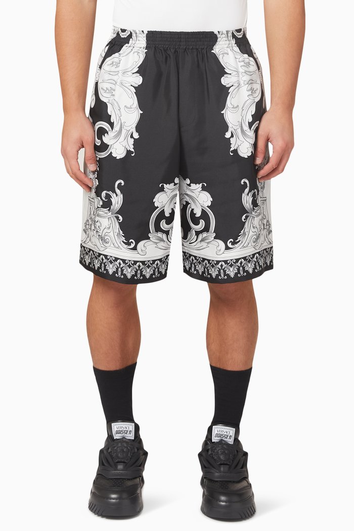 

Bermuda Shorts in Silk, Black