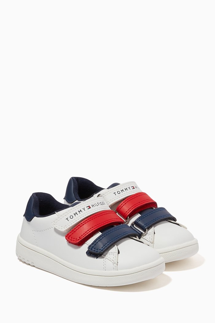 

Logo Low Cut Sneakers in Synthetic Leather, White