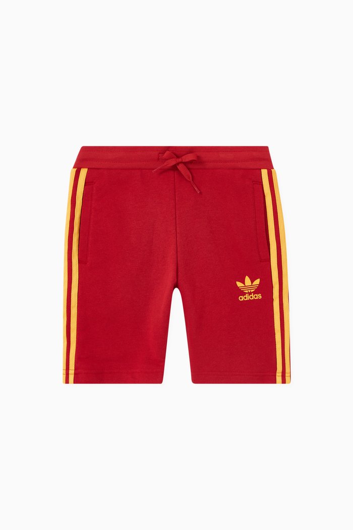 

Adicolor Logo Sweatshorts in Cotton, Red