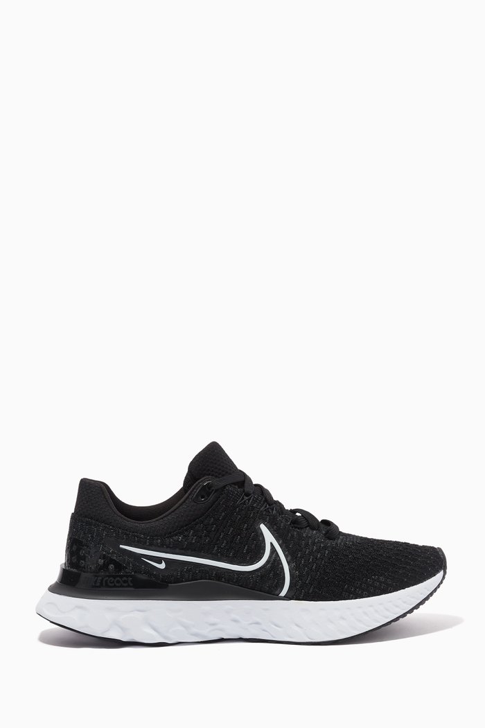 

React Infinity Run 3 Sneakers in Knit Mesh, Black