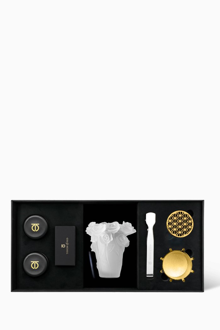 

White Flower Burner Gift Set, Multicolour